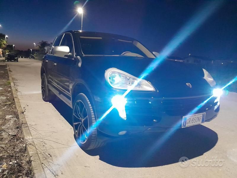 Usata Porsche Cayenne 239 CV (175 kW) 2009 Nero SUV