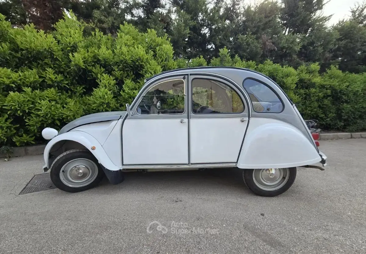 Usata Citroën 2CV 29 CV (21 kW) 1985 Rosso Berlina