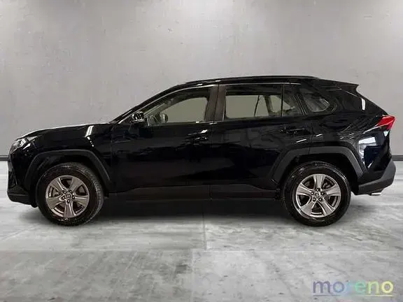 Second-hand Toyota RAV4 Active 178 CP (130 kW) 2022 Negru SUV