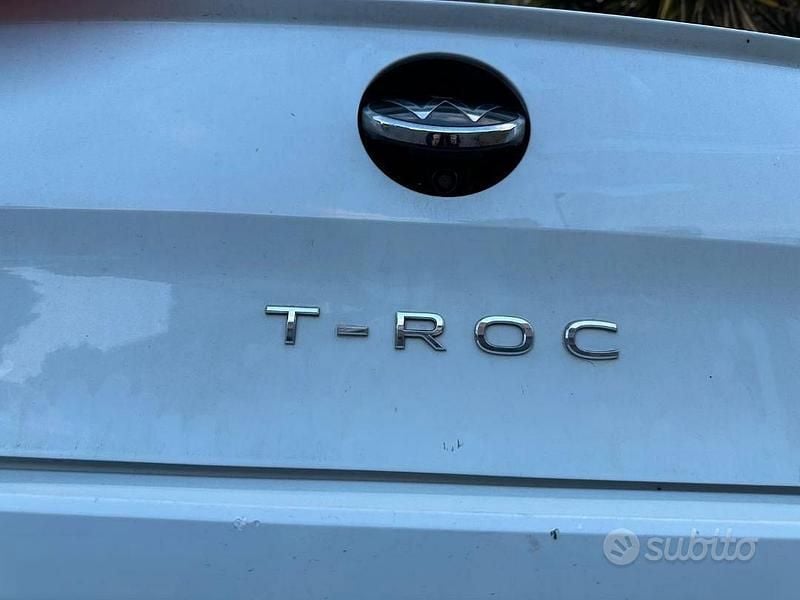 Usata VW T-Roc 150 CV (110 kW) 2022 Bianco SUV