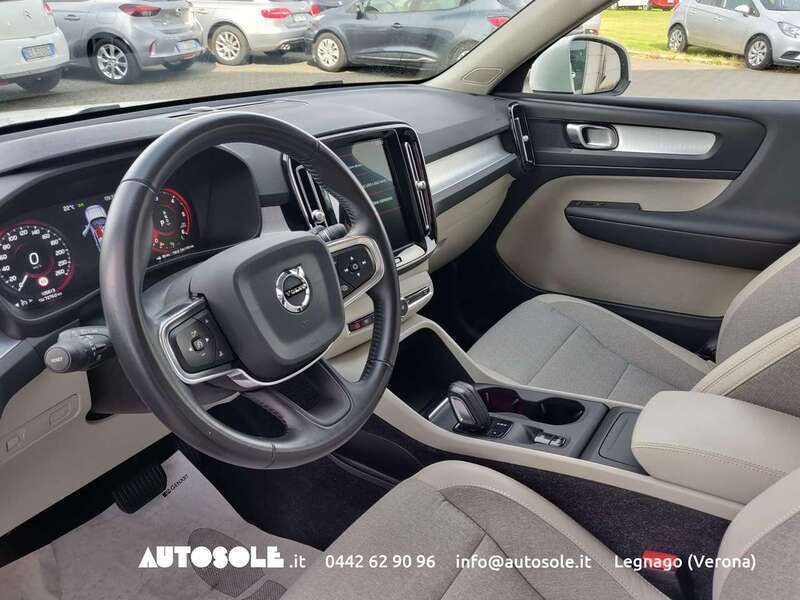 Usata Volvo XC40 Business Edition 150 CV (110 kW) 2019 Bianco SUV