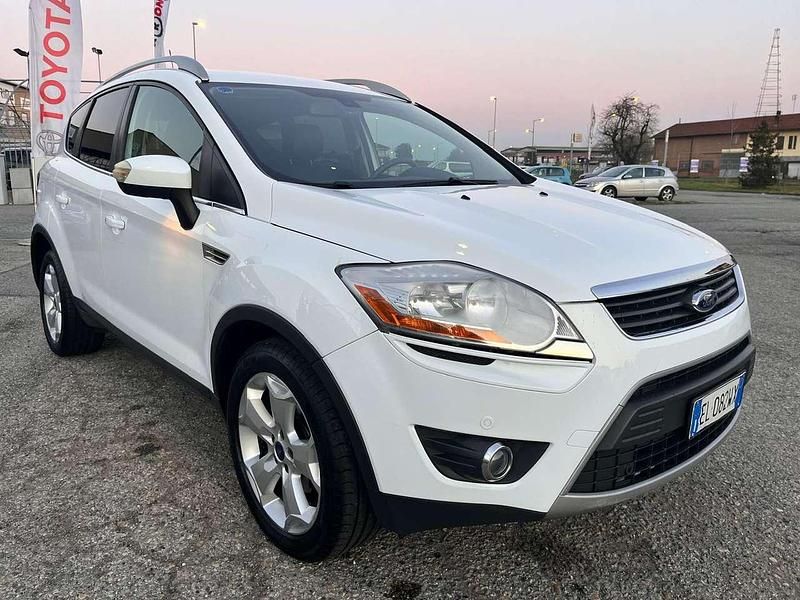 Usata Ford Kuga Titanium 163 CV (119 kW) 2012 Bianco SUV