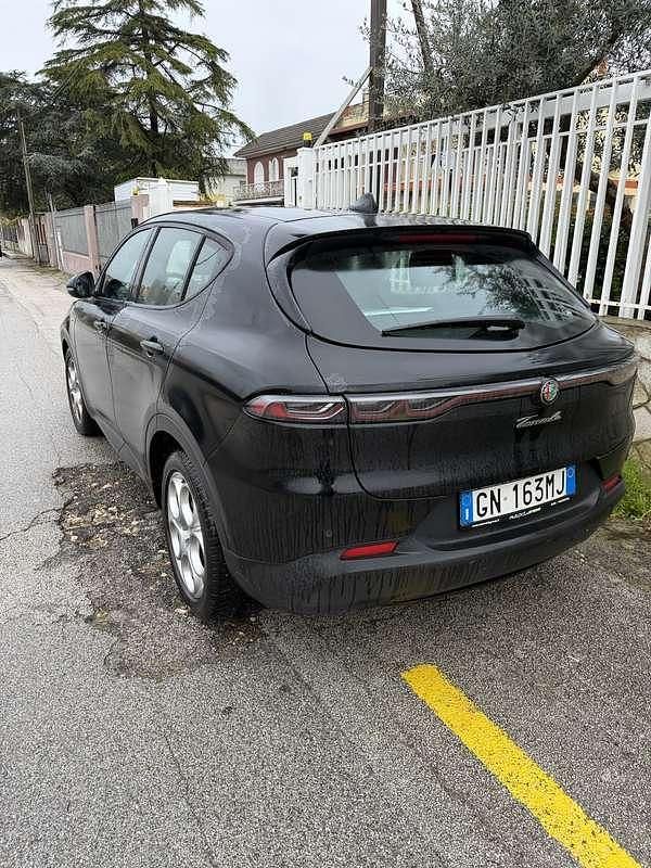 Usata Alfa Romeo Tonale Super 131 CV (96 kW) 2023 Nero SUV