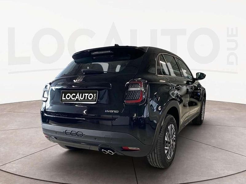 Usata Fiat 600 145 CV (106 kW) 2025 Nero SUV