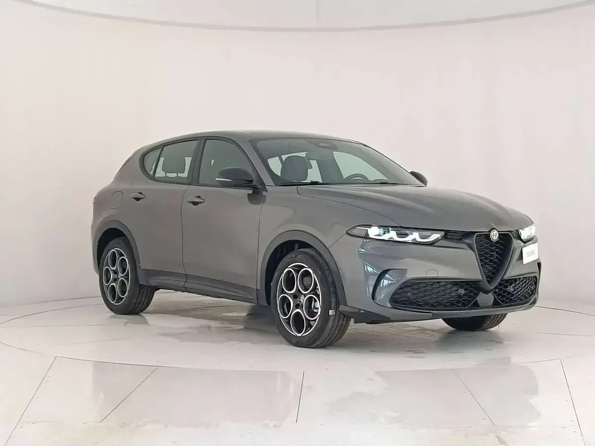 Nuova Alfa Romeo Tonale Sprint 131 CV (96 kW) 2025 Grigio vesuvio SUV