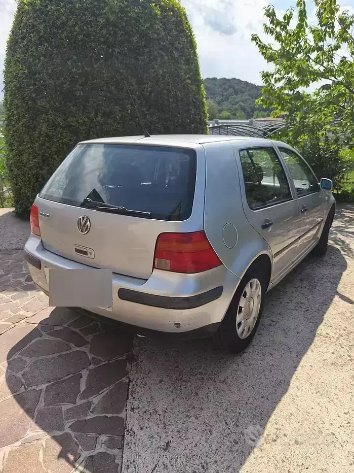 Usata VW Golf IV 75 CV (55 kW) 2001 Grigio Berlina
