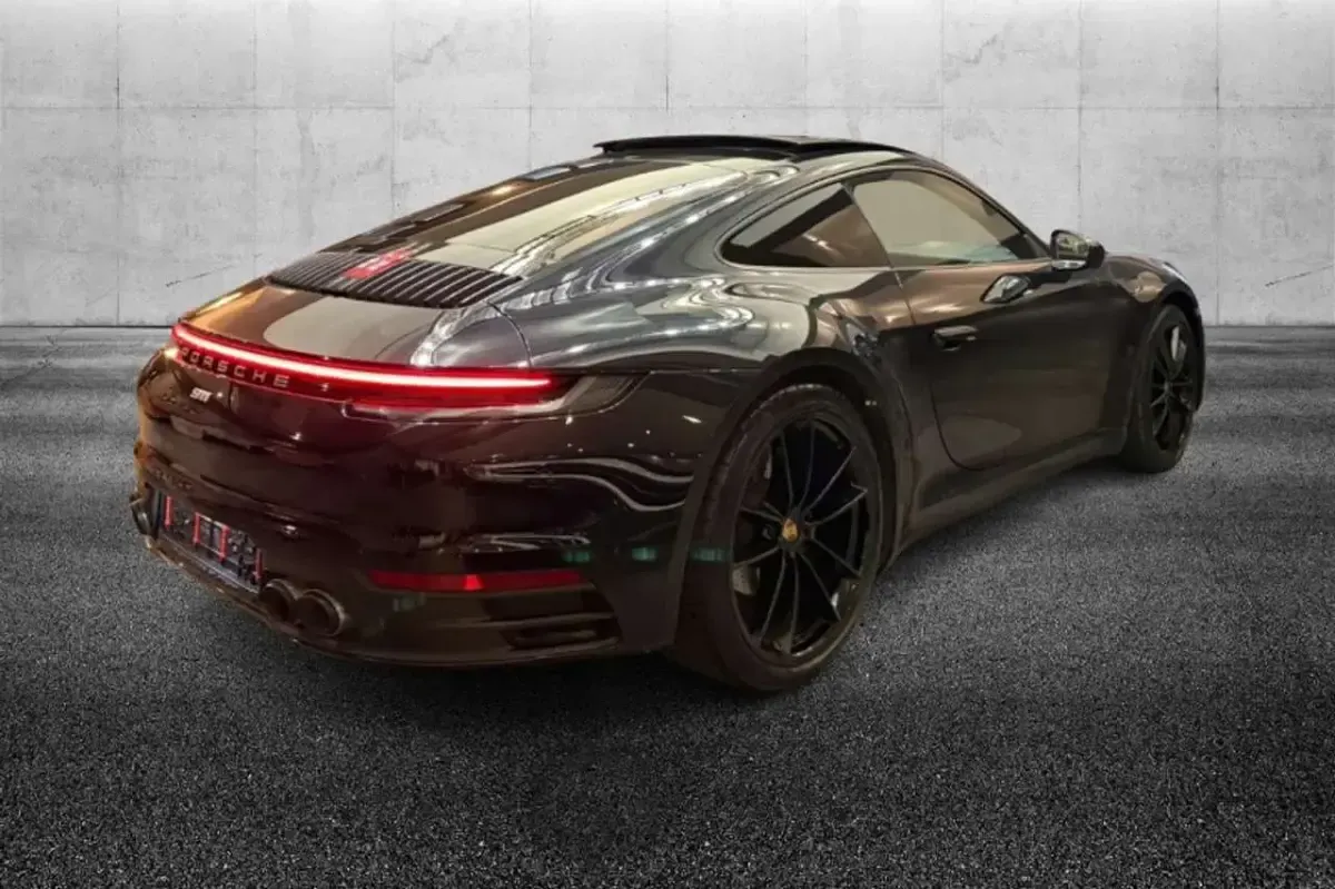 Usata Porsche 911 Carrera 385 CV (283 kW) 2019 Nero Coupé