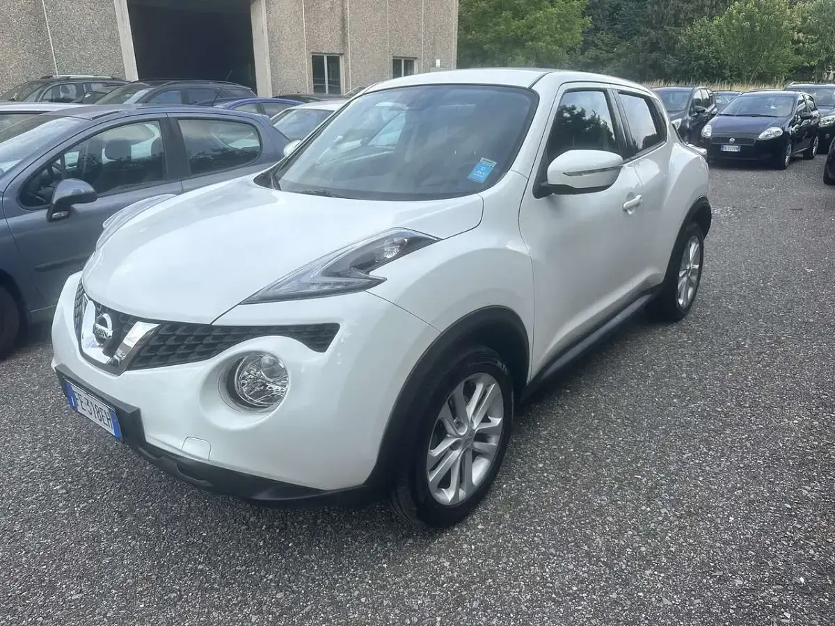 Usata Nissan Juke Tekna 116 CV (85 kW) 2016 Bianco SUV
