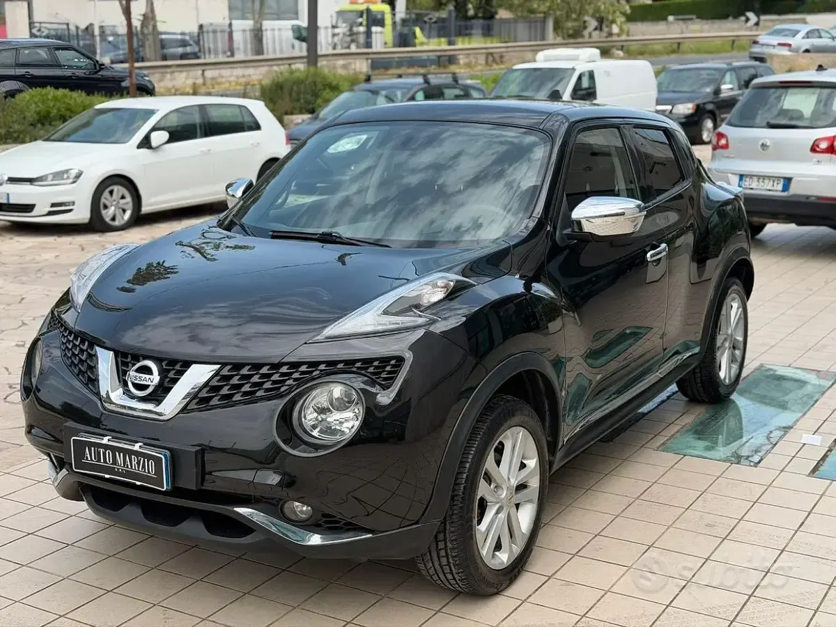 Usata Nissan Juke Acenta 116 CV (85 kW) 2016 Nero SUV