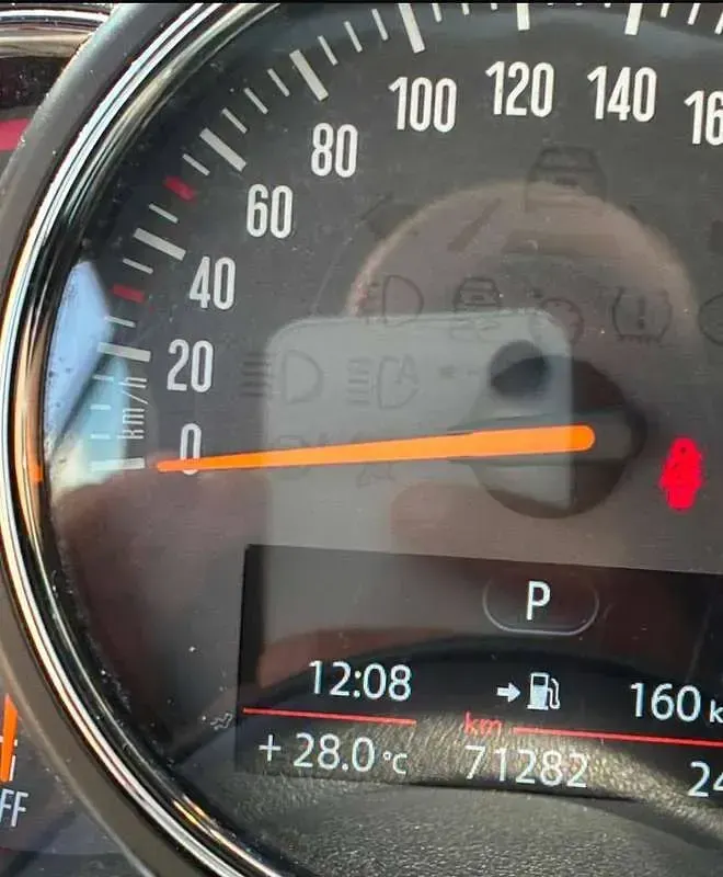 Usata Mini Cooper D Cabriolet 111 CV (81 kW) 2017 Grigio Cabrio