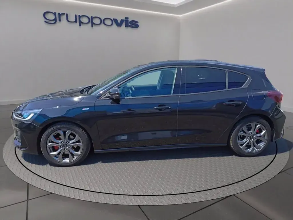 Usata Ford Focus ST-Line X 125 CV (91 kW) 2023 Agate black Berlina