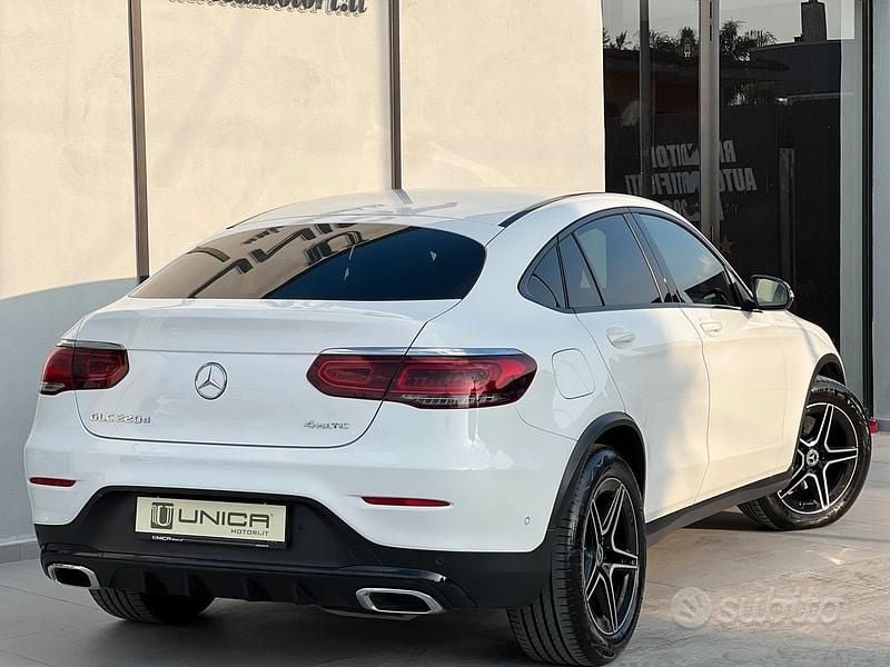 Usata Mercedes GLC220 AMG Line Premium Plus 194 CV (142 kW) 2021 Bianco Coupé