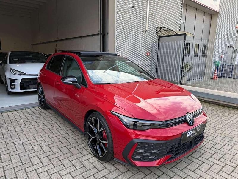 Usata VW Golf VIII GTI 265 CV (194 kW) 2024 Rosso Berlina