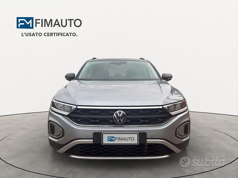 Usata VW T-Roc Style 150 CV (110 kW) 2023 Grigio SUV
