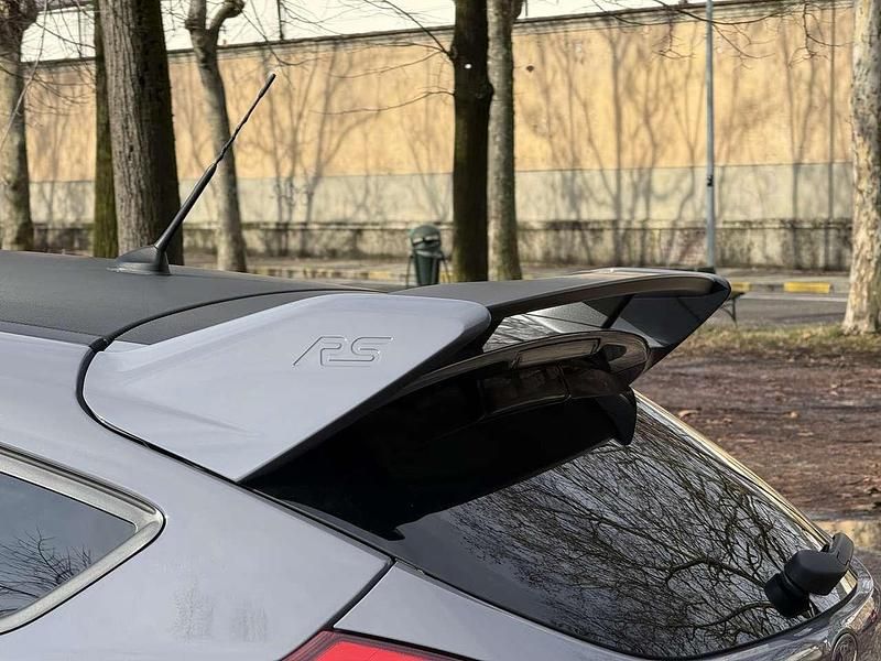 Usata Ford Focus RS 349 CV (256 kW) 2017 Grigio Berlina