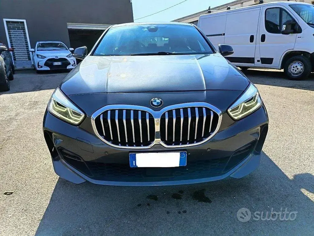 Usata BMW 120 M Sport 190 CV (139 kW) 2019 Grigio Berlina