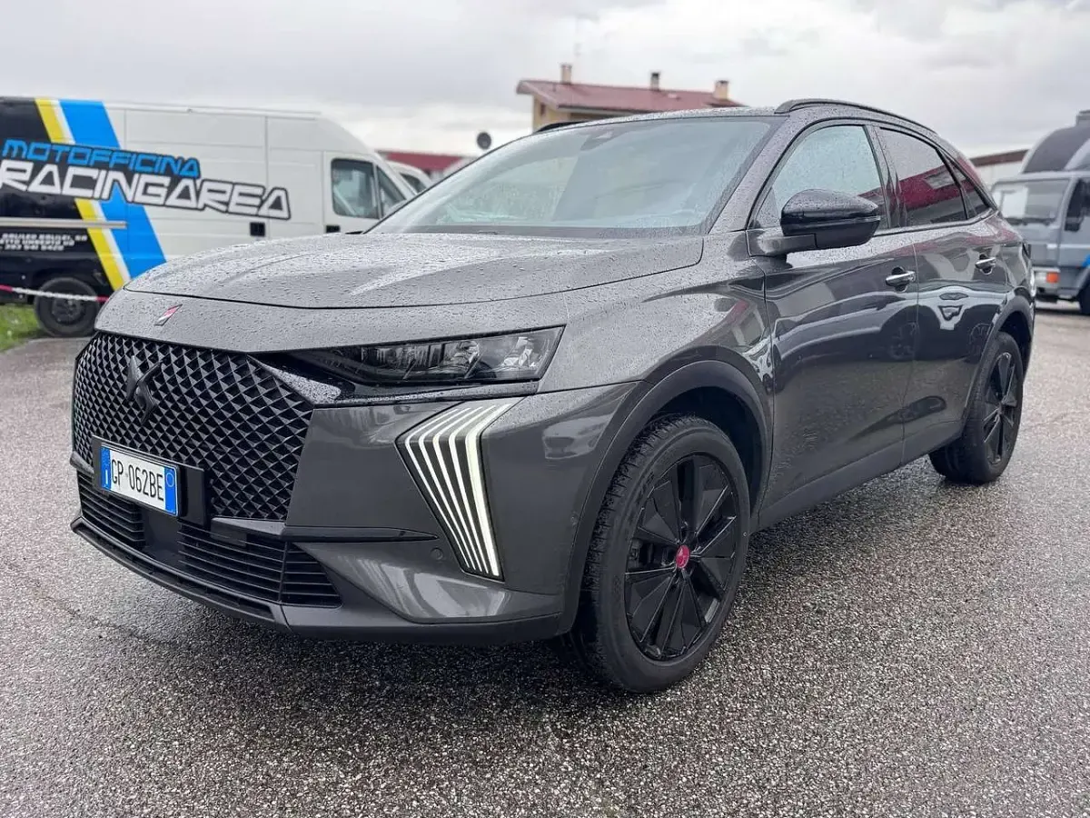 Usata DS Automobiles DS7 Crossback Performance 131 CV (96 kW) 2023 Grigio SUV