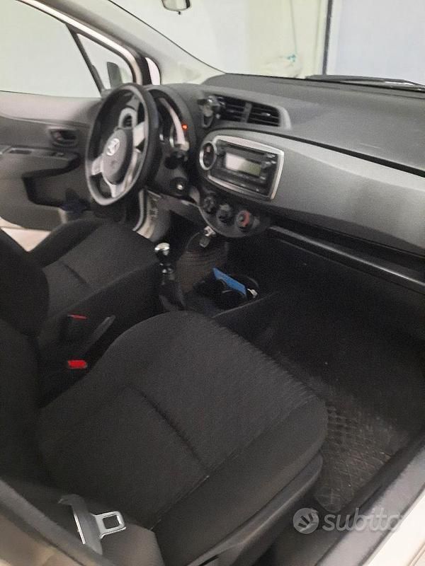 Usata Toyota Yaris 2013 Utilitaria