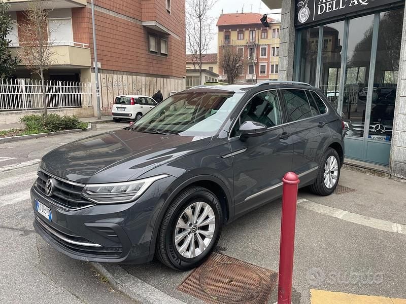 Usata VW Tiguan 150 CV (110 kW) 2020 Grigio SUV