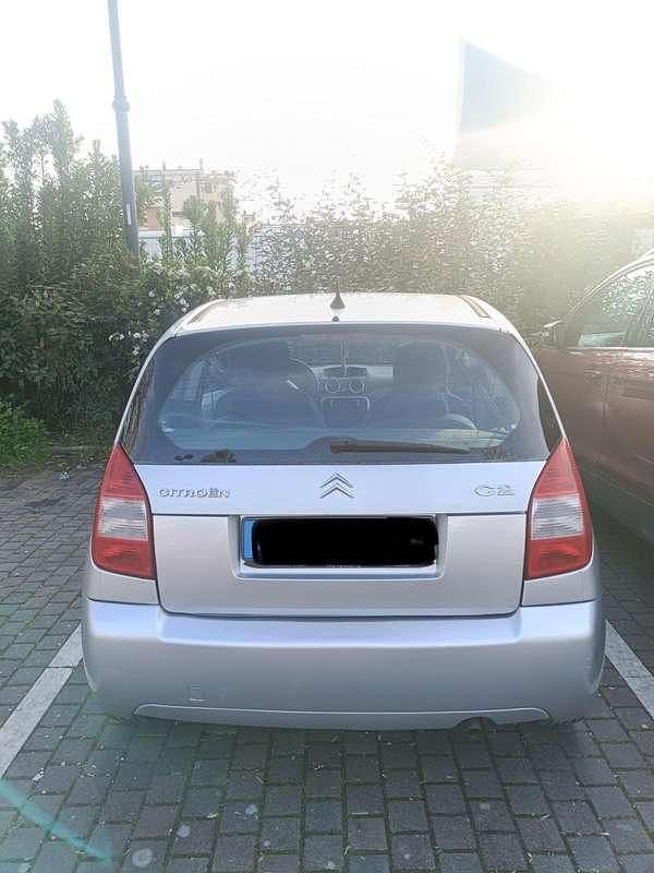 Usata Citroën C2 60 CV (44 kW) 2007 Argento Utilitaria