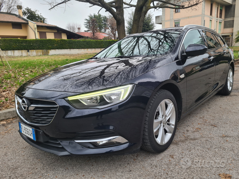 Usato 2017 Opel Insignia 1.6 Diesel (10.500 €)