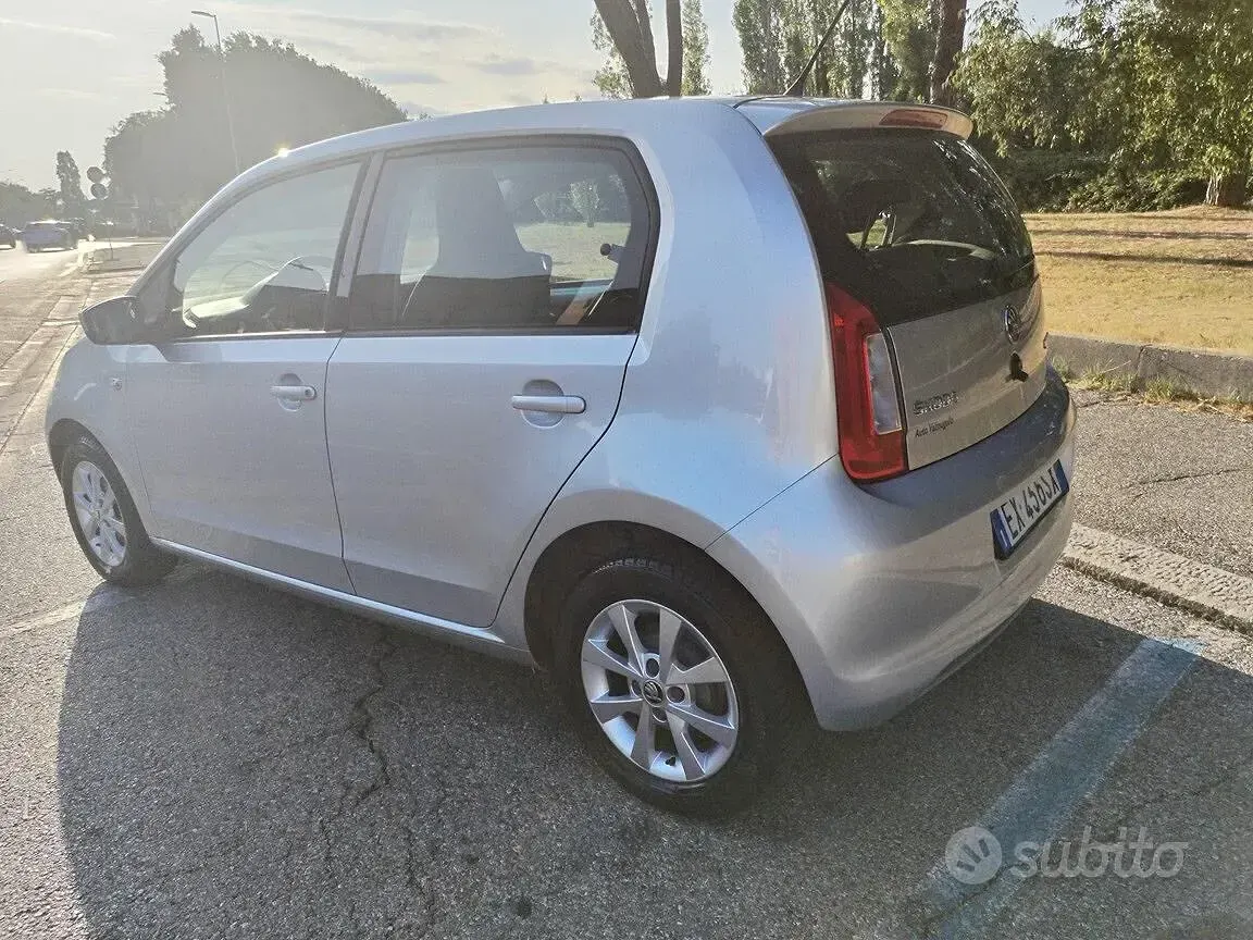 Usata Skoda Citigo Elegance 60 CV (44 kW) 2014 Grigio Utilitaria