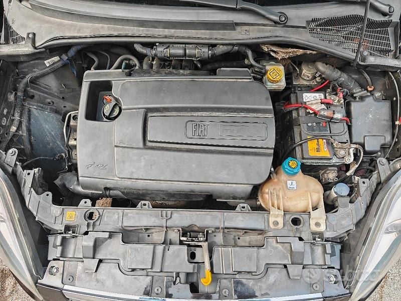 Usata Fiat Punto Evo 105 CV (77 kW) 2013 Nero Utilitaria