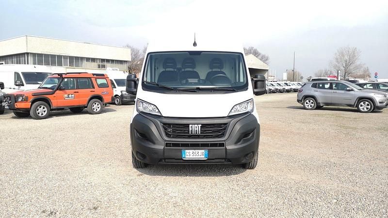 Usata Fiat Ducato 33 120 CV (88 kW) 2023 Bianco Furgone