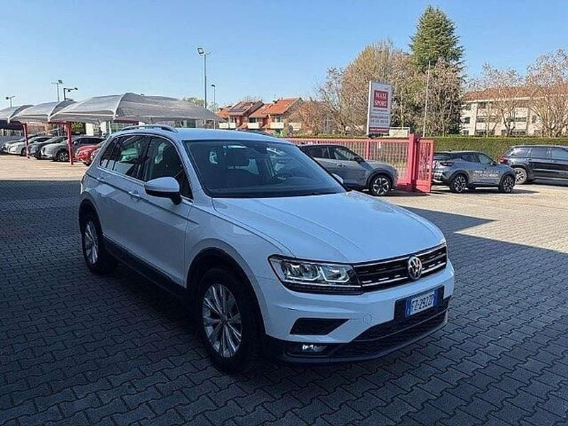 Usata VW Tiguan Business 131 CV (96 kW) 2020 Bianco pastello SUV