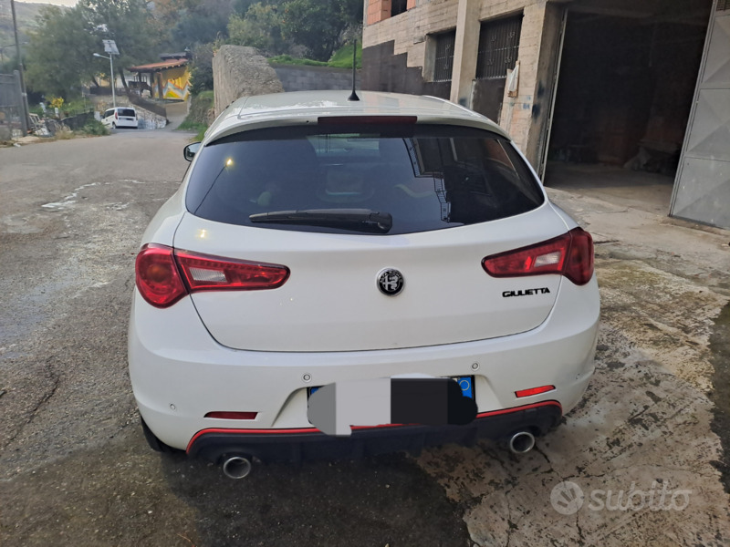 Usato 2015 Alfa Romeo Giulietta 2.0 Diesel 150 CV (13.000 €)