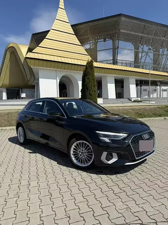 Usata Audi A3 Business 110 CV (80 kW) 2021 Nero Berlina