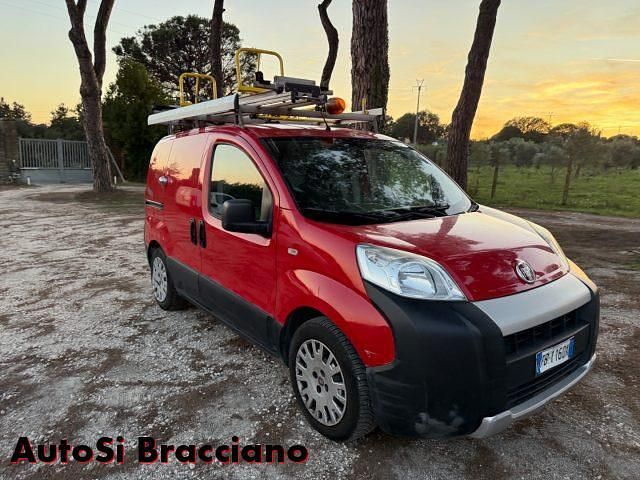 Usata Fiat Fiorino 75 CV (55 kW) 2015 Rosso Monovolume