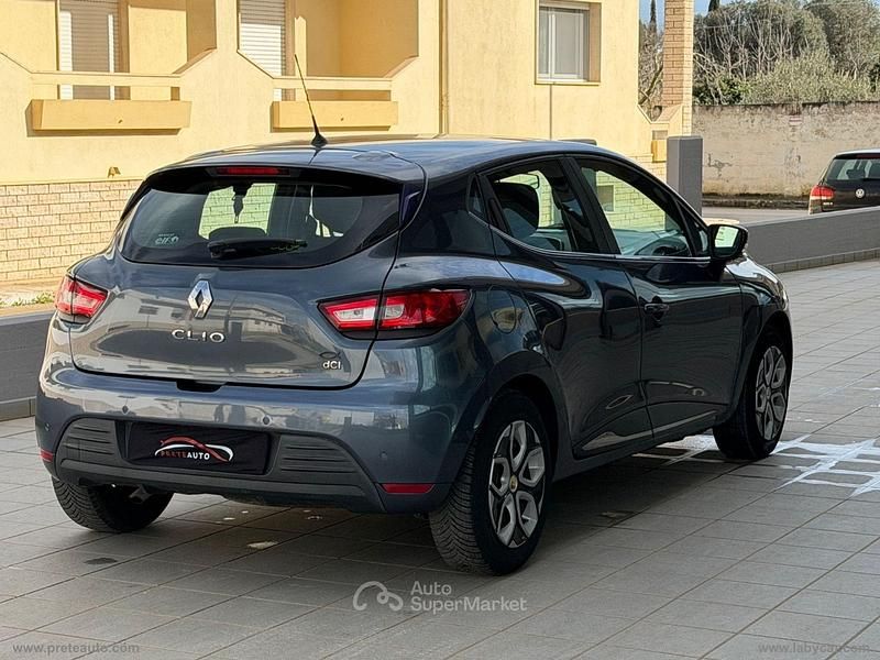 Usata Renault Clio IV Intens 90 CV (66 kW) 2017 Grigio Berlina