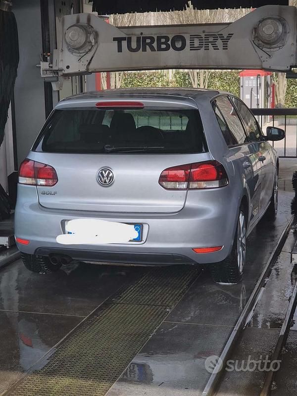 Usata VW Golf VI 160 CV (117 kW) 2011 Grigio Utilitaria