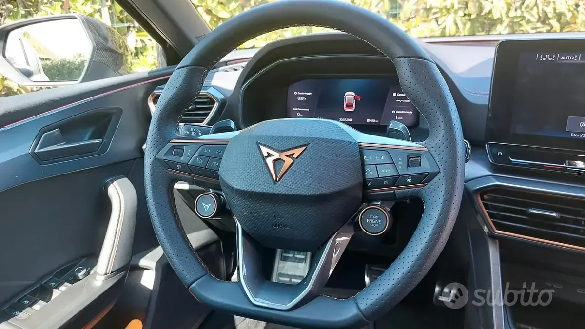 Usata Cupra Leon VZ 300 CV (220 kW) 2022 Nero Berlina