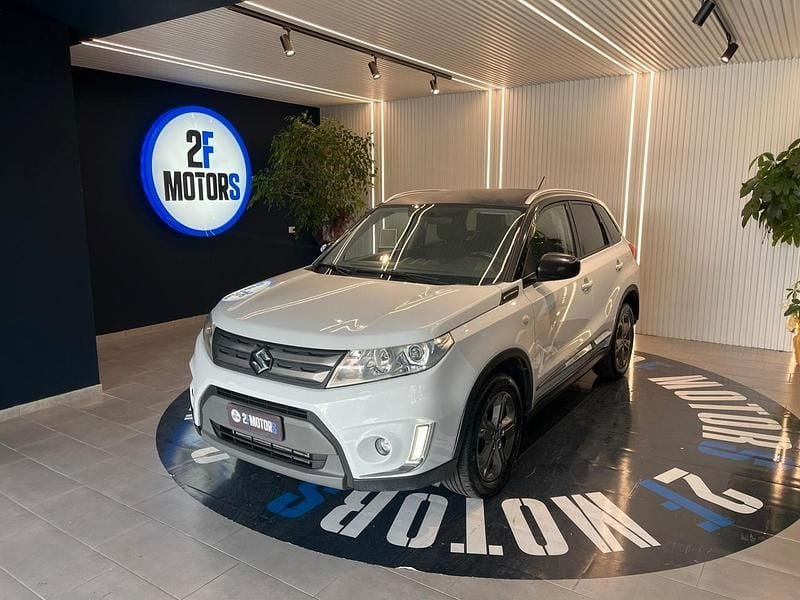 Usata Suzuki Vitara 120 CV (88 kW) 2017 Bianco SUV