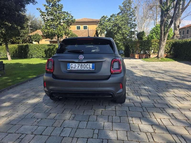 Usata Fiat 500 Sport 95 CV (69 kW) 2022 Grigio satinato Station wagon