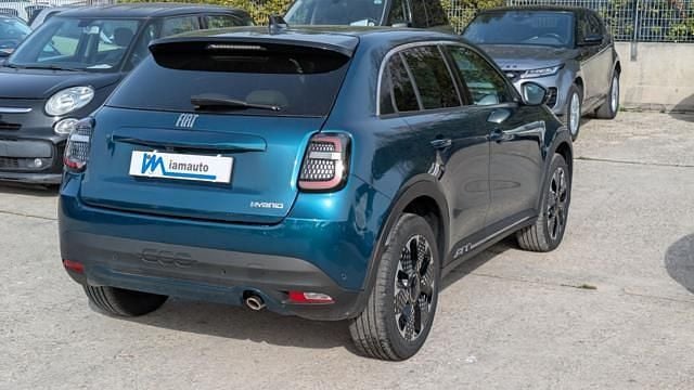 Usata Fiat 600 La Prima 110 CV (80 kW) 2025 Verde SUV