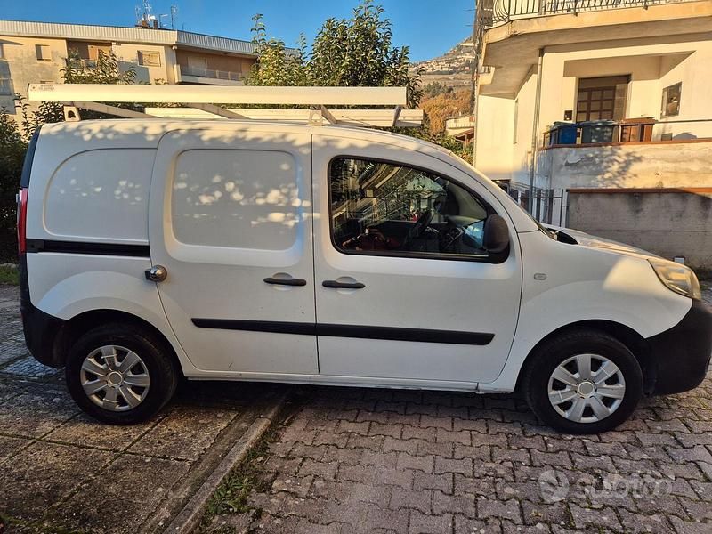 Usata Renault Kangoo 90 CV (66 kW) 2016 Bianco Monovolume
