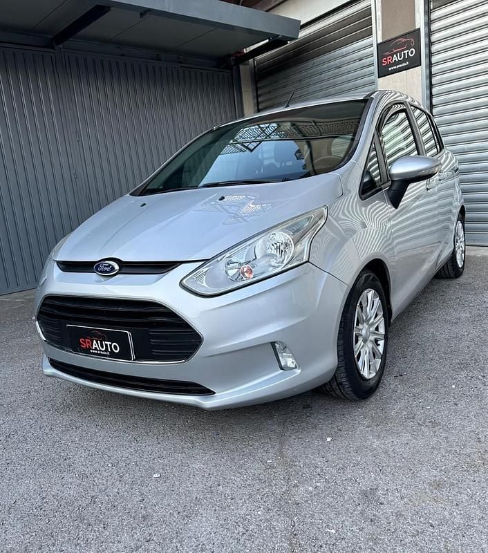 Usata Ford B-MAX Individual 95 CV (69 kW) 2015 Grigio Monovolume
