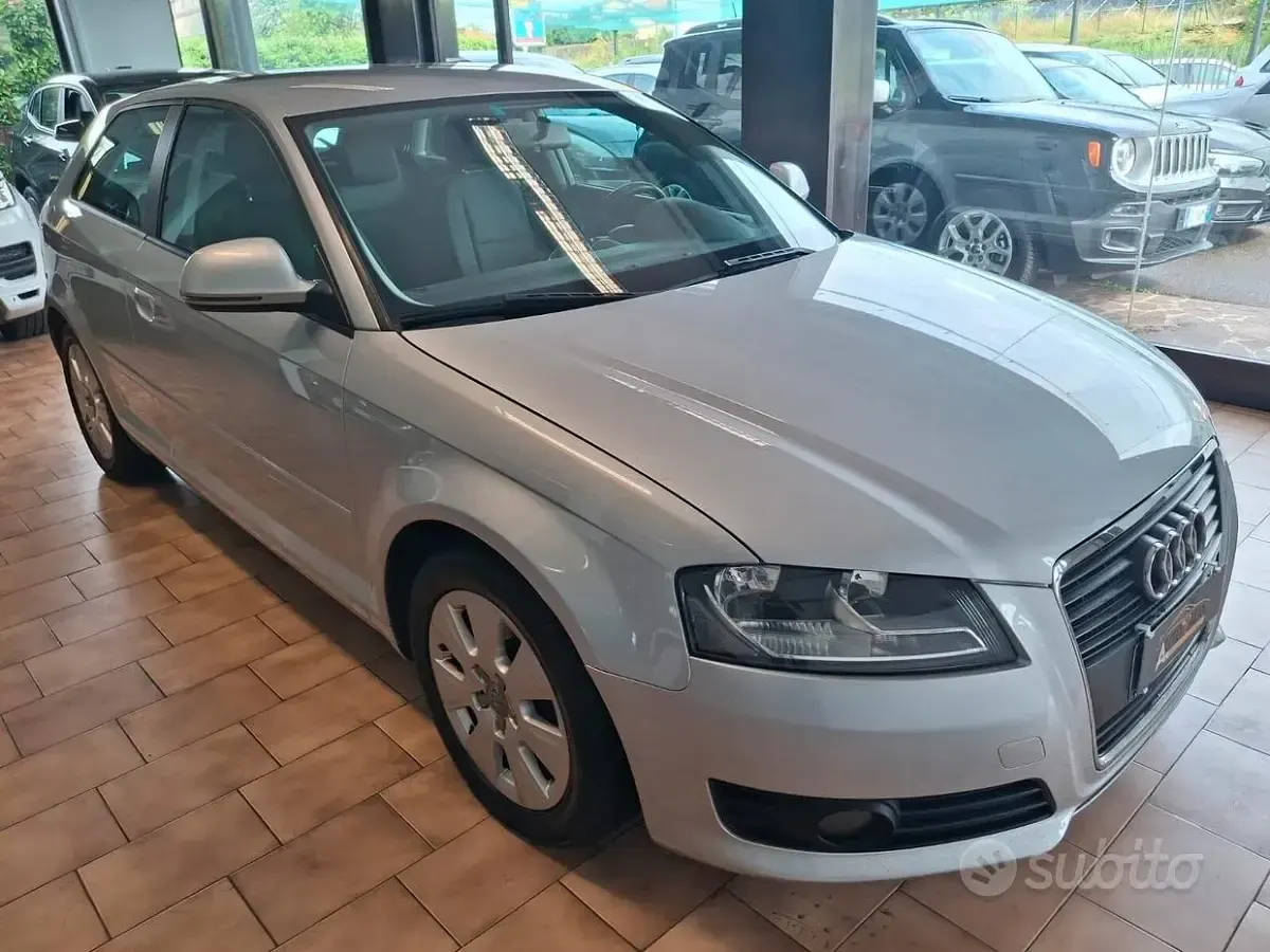 Usata Audi A3 Attraction 105 CV (77 kW) 2009 Grigio Utilitaria