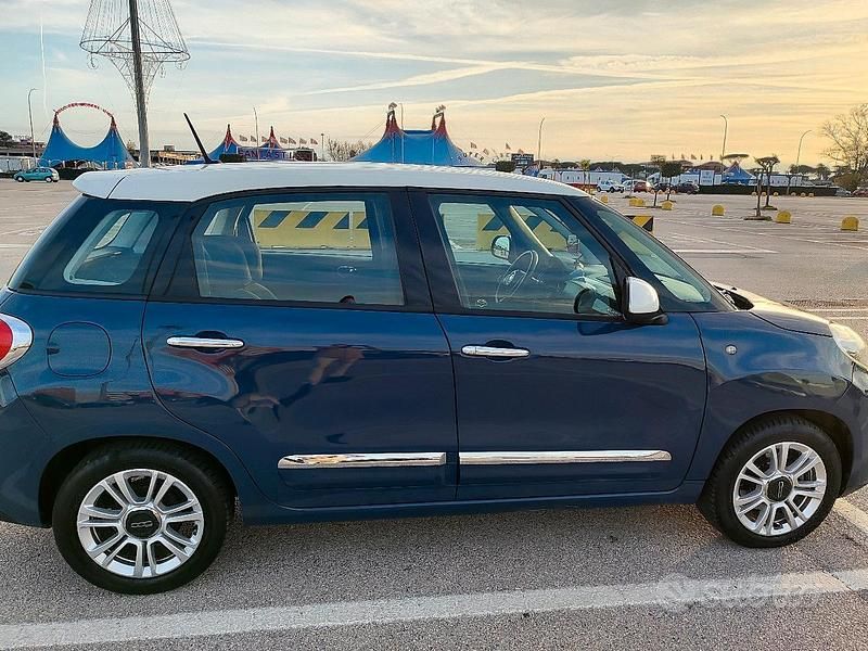 Usata Fiat 500 95 CV (69 kW) 2019 Blu Monovolume