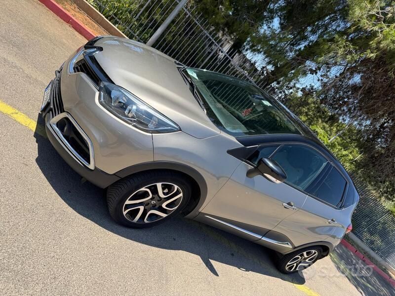 Usata Renault Captur 90 CV (66 kW) 2014 SUV