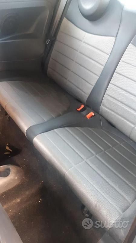 Usata Fiat 500 75 CV (55 kW) 2009 Grigio Utilitaria