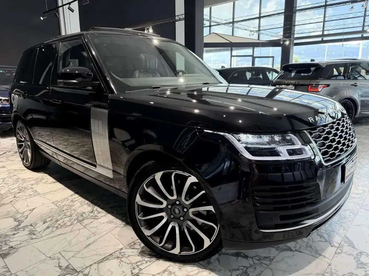 Usata Land Rover Range Rover Autobiography 249 CV (183 kW) 2021 Nero SUV
