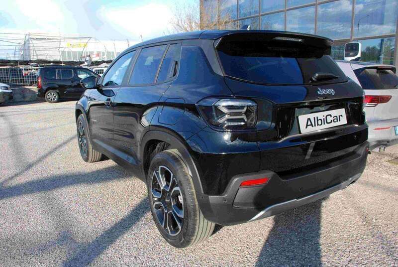 Nuova Jeep Avenger Summit 101 CV (74 kW) 2025 Nero SUV