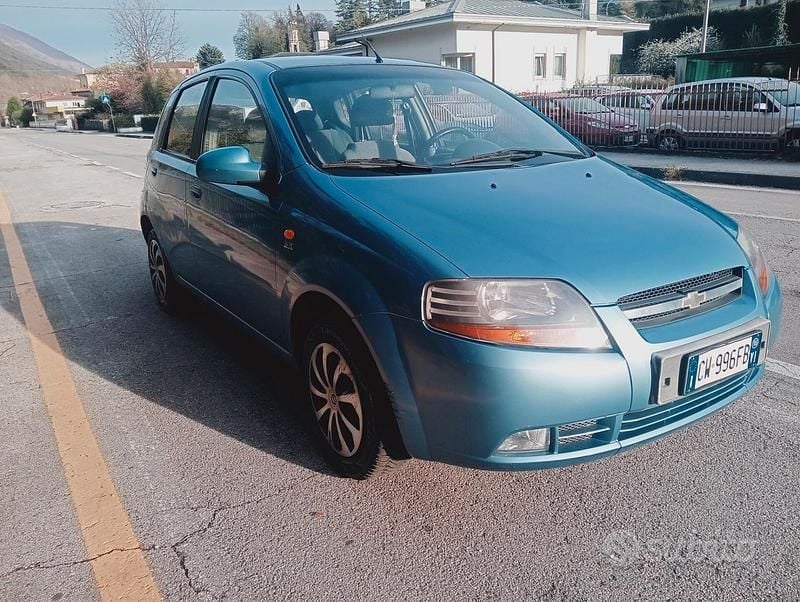 Usata Chevrolet Kalos SE 72 CV (52 kW) 2005 Blu Berlina