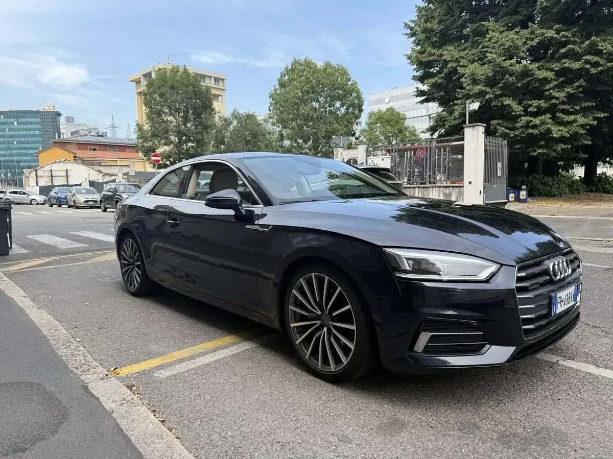 Usata Audi A5 Business 190 CV (139 kW) 2017 Nero Coupé