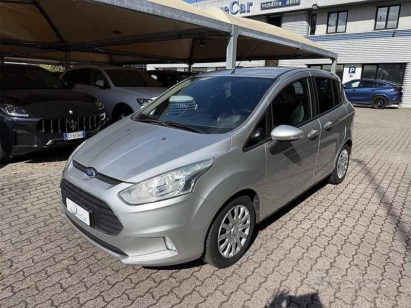 Usata Ford B-MAX S 75 CV (55 kW) 2016 Argento / metallizzato Monovolume