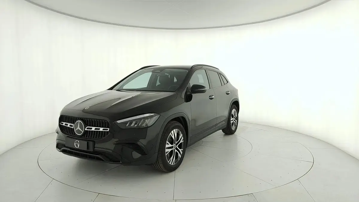 Usata Mercedes GLA200 Advanced Plus 150 CV (110 kW) 2026 SUV